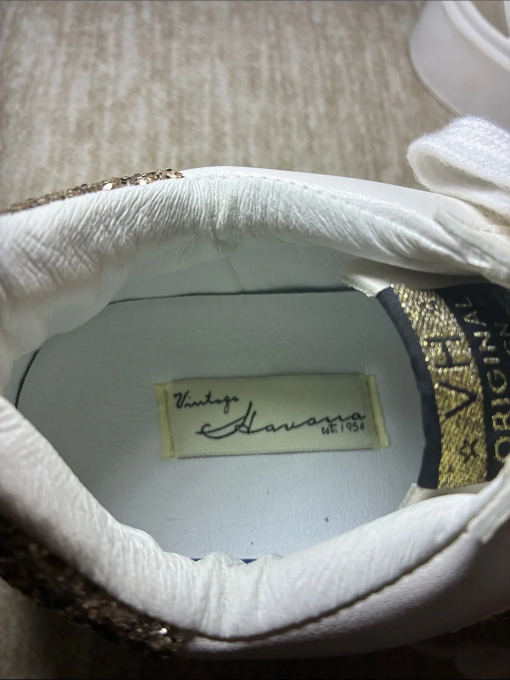 Vintage Havana White‎ Sneakers with Gold Accent